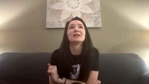 Snapshot of mysticmuse94 chatting on 03-10-25, 03:23 MysticMuse online show from 03-10-25, 03:23