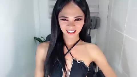 Krestine online show from 12-26-24, 12:27