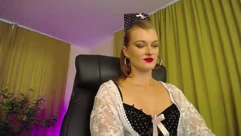 Snapshot of mysticvenus_ chatting on 10-10-25, 07:29 mysticvenus_ online show from 10-10-25, 07:29