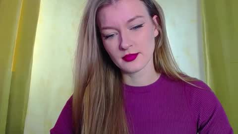 mysticvenus_ online show from 12-15-25, 08:07