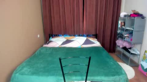 mystique_doll online show from 12-19-25, 08:16