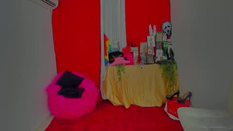 Snapshot of mysweetdanny chatting on 11-03-25, 04:58 IG belladanielab online show from 11-03-25, 04:58