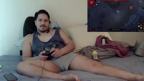 Snapshot of n0ttheface chatting on 10-28-25, 04:09 N0ttheFace online show from 10-28-25, 04:09