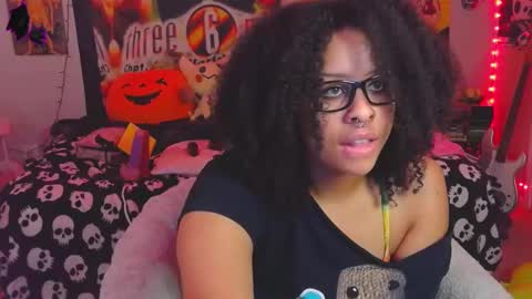 Snapshot of n1nt3ndh03 chatting on 01-18-25, 06:45 kiwi online show from 01-18-25, 06:45