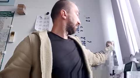 Snapshot of n22day22 chatting on 09-16-25, 07:53 Mr Bigmagnum online show from 09-16-25, 07:53