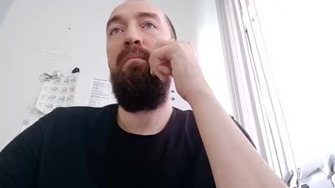 Snapshot of n22day22 chatting on 11-19-25, 08:58 Mr Bigmagnum online show from 11-19-25, 08:58