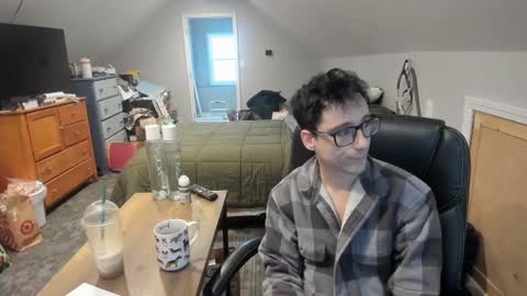 a Ordinary Boy online show from 01-17-26, 04:43