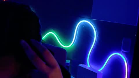 naaomi_cute online show from 10-15-25, 01:28