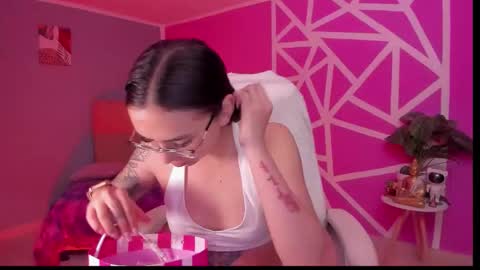 anny online show from 02-10-26, 02:04