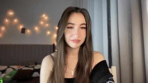 Snapshot of nabi_kiotaa chatting on 03-04-25, 09:22 Nabi online show from 03-04-25, 09:22