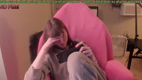 Natalie Marlo online show from 10-24-25, 05:15