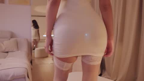 Nadia online show from 09-30-25, 06:13