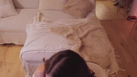 Nadia online show from 10-04-25, 07:12