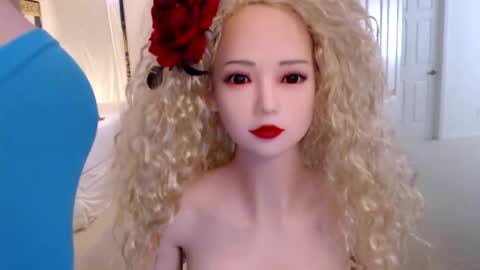 Snapshot of nadia_vixen chatting on 04-21-26, 09:17 Nadia Vixen online show from 04-21-26, 09:17