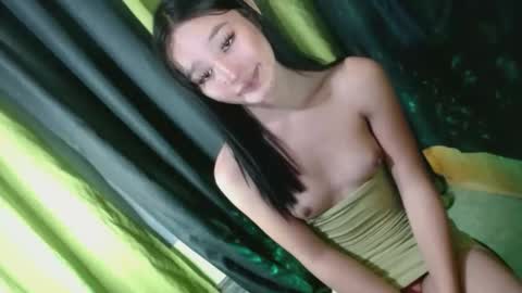 nadiestar online show from 01-26-25, 09:51