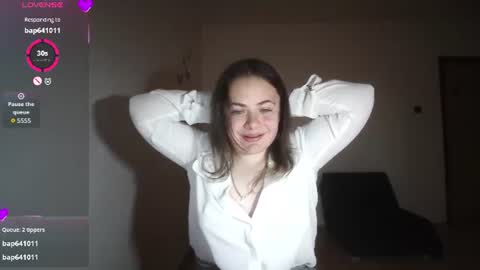 nadiiamorgun online show from 06-17-26, 03:35