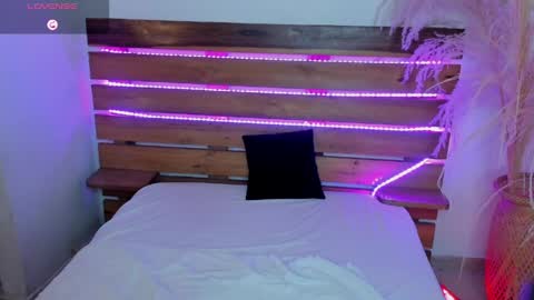 Nadine online show from 04-08-26, 11:16