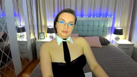 Snapshot of nadingracefull chatting on 05-25-26, 10:05 NadinGracefull online show from 05-25-26, 10:05