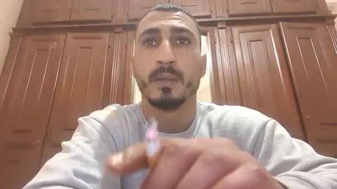 Snapshot of nadirff16 chatting on 01-17-26, 12:10 V online show from 01-17-26, 12:10
