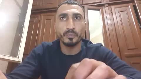 Snapshot of nadirff16 chatting on 01-18-26, 04:00 V online show from 01-18-26, 04:00