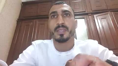 Snapshot of nadirff16 chatting on 02-01-26, 04:16 V online show from 02-01-26, 04:16