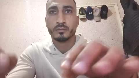 Snapshot of nadirff16 chatting on 02-03-26, 04:12 V online show from 02-03-26, 04:12