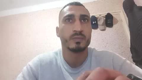 Snapshot of nadirff16 chatting on 02-04-26, 02:34 V online show from 02-04-26, 02:34