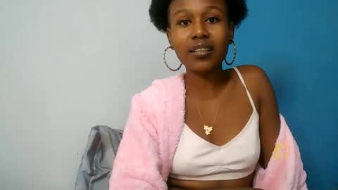 Snapshot of nah296652 chatting on 06-20-26, 11:35 nah296652 online show from 06-20-26, 11:35