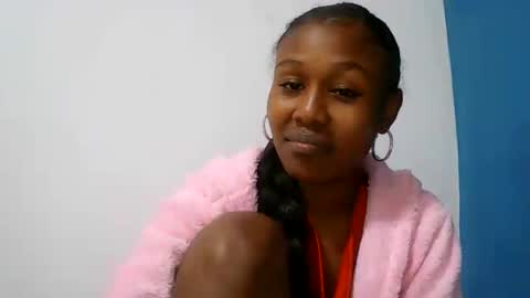 Snapshot of nah296652 chatting on 06-21-26, 06:32 nah296652 online show from 06-21-26, 06:32