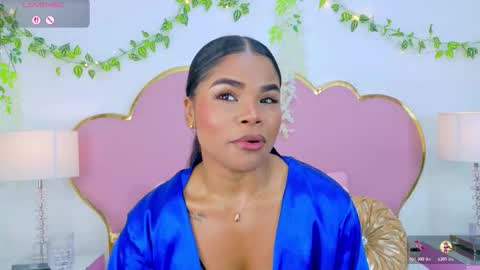 NahiaraReina  online show from 10-28-25, 01:25