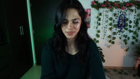 Snapshot of naho_4269 chatting on 01-08-25, 01:32 Naho  Sigueme en mis Redes Sociales Follow me on my social networks online show from 01-08-25, 01:32