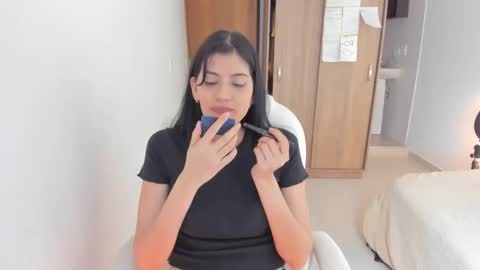 independent model online show from 12-20-24, 04:42