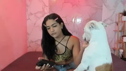 nahomi_hot2002 online show from 07-05-26, 01:07