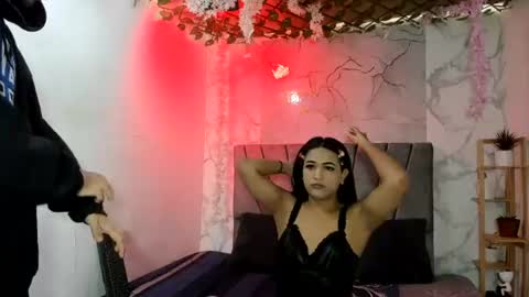 nahomi_hot2002 online show from 08-03-26, 01:16