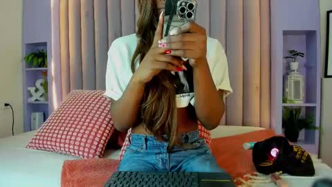  VICTORIA  online show from 02-16-26, 07:21