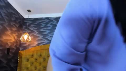 Nahomi online show from 12-18-25, 07:25