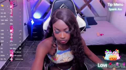 Nahomi  online show from 02-06-25, 08:56