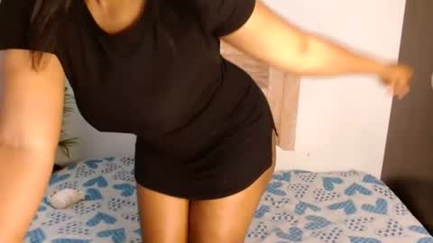 Snapshot of nahomy_gree chatting on 06-12-26, 03:27 nahomy_gree online show from 06-12-26, 03:27