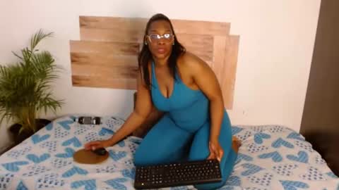 Snapshot of nahomy_gree chatting on 06-16-26, 03:53 nahomy_gree online show from 06-16-26, 03:53