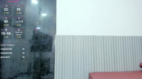 Snapshot of nahomy_park chatting on 05-17-26, 11:50 nahomy_park online show from 05-17-26, 11:50