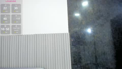 Snapshot of nahomy_park chatting on 05-19-26, 11:49 nahomy_park online show from 05-19-26, 11:49