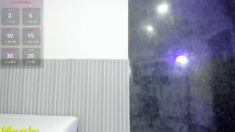 Snapshot of nahomy_park chatting on 05-22-26, 11:49 nahomy_park online show from 05-22-26, 11:49