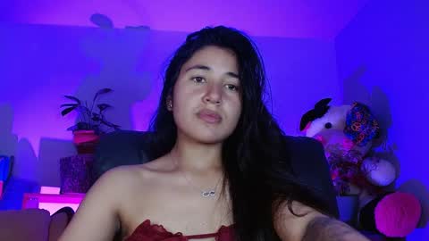 Snapshot of nahomy_rain chatting on 06-10-26, 02:01 online show from 06-10-26, 02:01