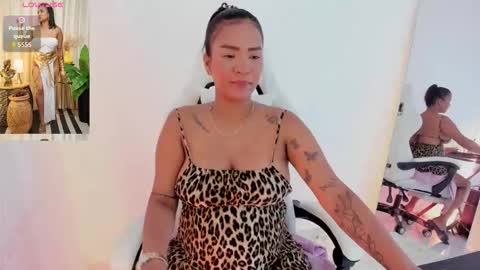 Call me nahomy online show from 01-15-26, 03:16