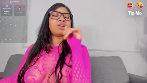 nahomycarterr online show from 02-10-26, 11:42