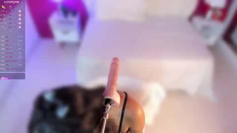 Nahomy Roberts online show from 02-25-25, 12:03