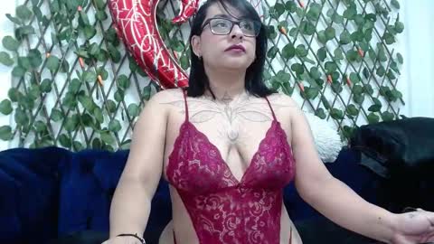 Snapshot of naia69 chatting on 09-23-25, 11:24 naia69 online show from 09-23-25, 11:24