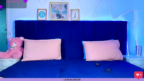 Naia online show from 04-11-26, 07:51