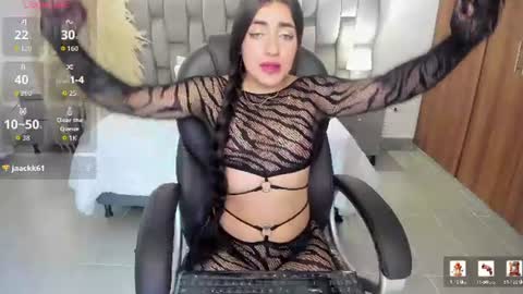 Snapshot of naiah_blue chatting on 07-01-26, 09:03 naiah_blue online show from 07-01-26, 09:03