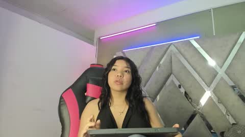 NAILETH online show from 12-20-25, 07:43